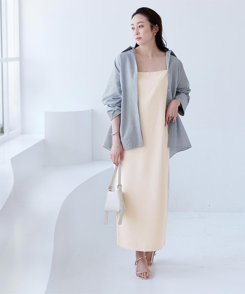 UR'S（ユアーズ）の「クロップドトップス×キャミソールワンピースセットアップ（セットアップ・レディース・ネイビー/アイボリー・S/L/M）」の6枚目の写真