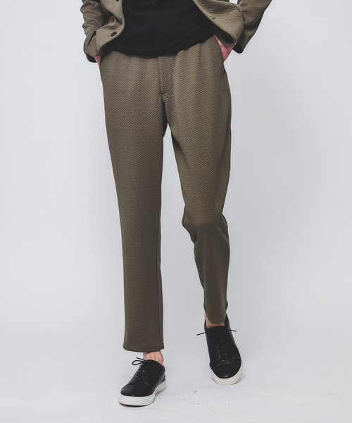 ABAHOUSE GRAY(アバハウスグレイ)の「【セットアップ対応】フクレジャガード へリンボン柄 スラックス(スラックス・メンズ・グレイッシュベージュ/ブラック/モカ/ネイビー・46/48/50)」の3枚目の写真