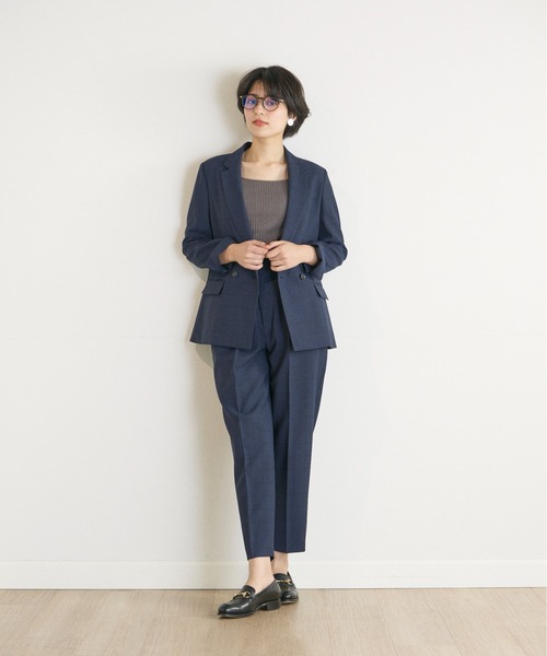 INED CLARO（イネドクラロ）の「【洗えるセットアップ】シャドーブロックチェック柄ジャケット（スーツジャケット・レディース・ベージュ/ネイビー・7号/9号/11号）」の15枚目の写真