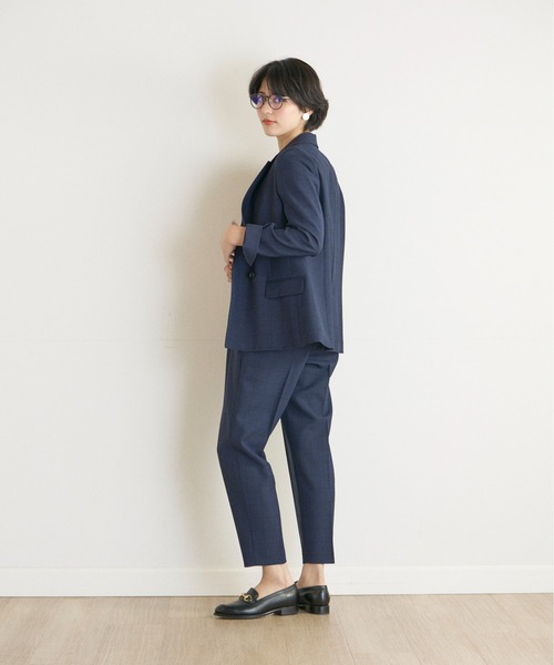 INED CLARO（イネドクラロ）の「【洗えるセットアップ】シャドーブロックチェック柄ジャケット（スーツジャケット・レディース・ベージュ/ネイビー・7号/9号/11号）」の19枚目の写真