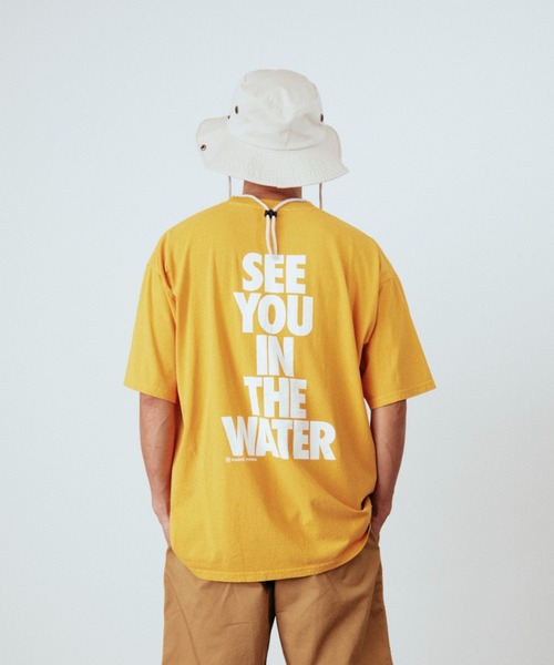 MAGIC NUMBER(マジック ナンバー)の「【MAGIC NUMBER】SEE YOU IN THE WATER PIGMENT S/S T-SHIRT(GOAT)(Tシャツ/カットソー・メンズ・ホワイト/キャメル/ブラック・MEDIUM/LARGE/X-LARGE)」の10枚目の写真