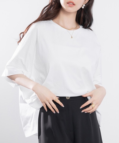 SAISON DE PAPILLON(セゾンドパピヨン)の「クルーネックオーバーシルエット綿混Tシャツ(Tシャツ/カットソー・レディース・ホワイト/ブラック/ベージュ/チャコール・フリー)」の13枚目の写真