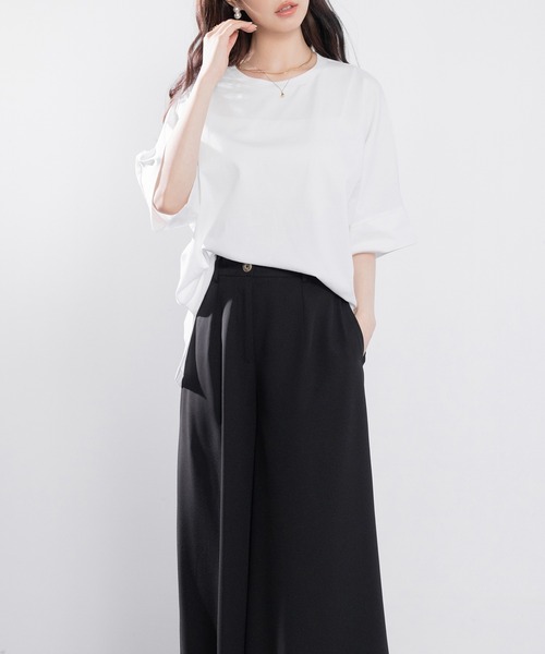 SAISON DE PAPILLON(セゾンドパピヨン)の「クルーネックオーバーシルエット綿混Tシャツ(Tシャツ/カットソー・レディース・ホワイト/ブラック/ベージュ/チャコール・フリー)」の15枚目の写真