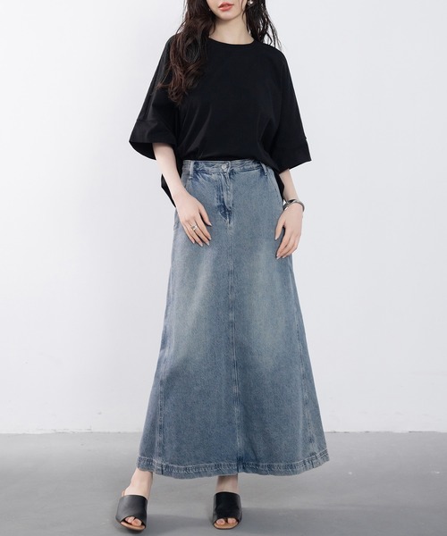 SAISON DE PAPILLON(セゾンドパピヨン)の「クルーネックオーバーシルエット綿混Tシャツ(Tシャツ/カットソー・レディース・ホワイト/ブラック/ベージュ/チャコール・フリー)」の22枚目の写真