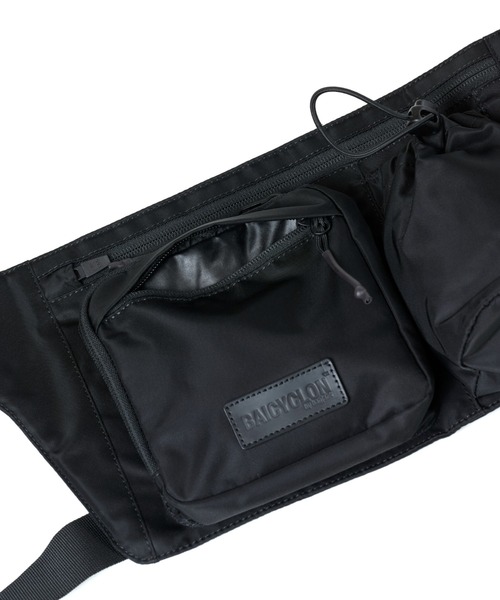 BAGJACK(バッグジャック)の「BAICYCLON by bagjack SLING BAG (BCL-53)(バックパック/リュック・メンズ・ブラック・FREE)」の6枚目の写真