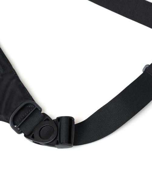 BAGJACK(バッグジャック)の「BAICYCLON by bagjack SLING BAG (BCL-53)(バックパック/リュック・メンズ・ブラック・FREE)」の4枚目の写真