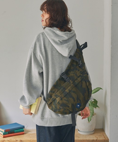 ナイロンワンショルダーボディバッグ（ボディバッグ/ウエストポーチ