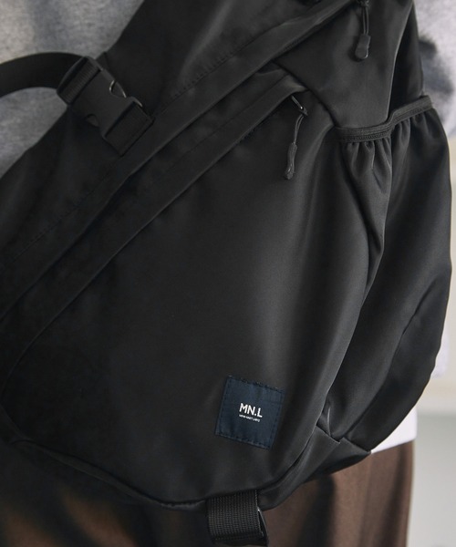 ナイロンワンショルダーボディバッグ（ボディバッグ/ウエストポーチ