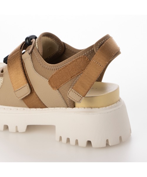 ing（イング）の「厚底スニーカーサンダル（サンダル・レディース・ベージュ系その他/ブラック/ベージュ・L/M/S）」の13枚目の写真