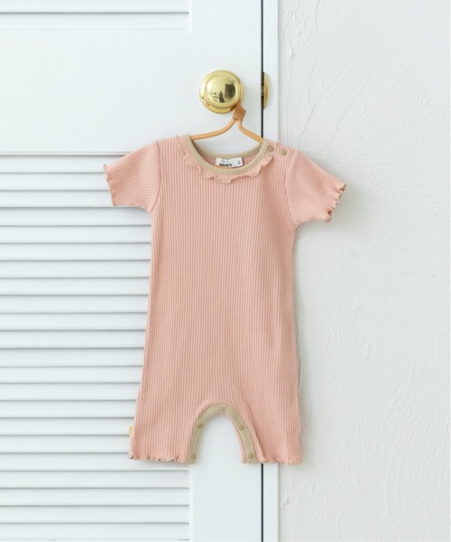 pairmanon（ペアマノン）の「【ベビー】無地 花柄 配色メロー フリル半袖ロンパース（ロンパース・キッズ・ピンク/ホワイト系その他/テラコッタ/ブルー系その他/パープル/モカ/ライトベージュ/イエロー系その他/ブラック/ブルー/ライトイエロー・80/70）」の11枚目の写真