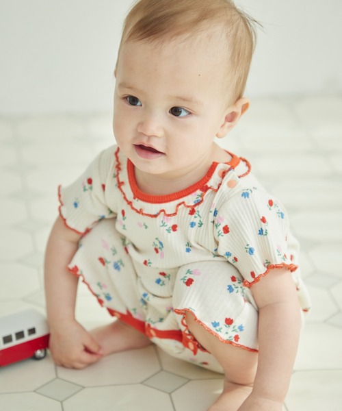 pairmanon（ペアマノン）の「【ベビー】無地 花柄 配色メロー フリル半袖ロンパース（ロンパース・キッズ・ピンク/ホワイト系その他/テラコッタ/ブルー系その他/パープル/モカ/ライトベージュ/イエロー系その他/ブラック/ブルー/ライトイエロー・80/70）」の14枚目の写真