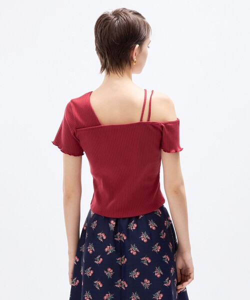 DEICY(デイシー)の「アシメストラップカットソー(Tシャツ/カットソー・レディース・レッド/オフホワイト/アイボリー・FREE)」の6枚目の写真