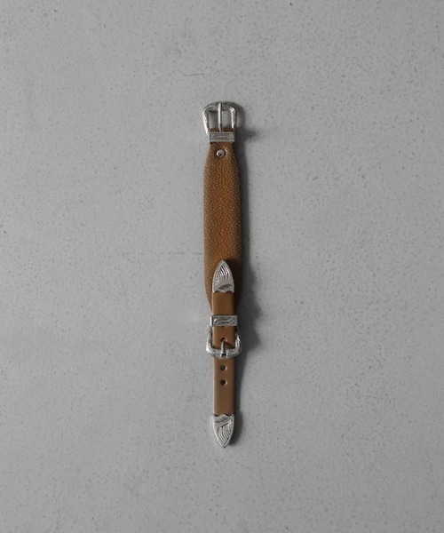DOUBLE BUCKLE BANGLE – TOGA ONLINE STORE