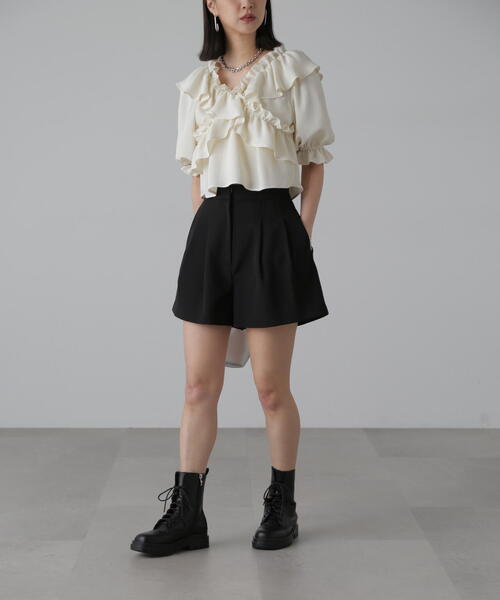 プリーツプリーズ　黒短パン PLEATS PLEASE プリーツプリーズ ショートパンツ S 黒 【古着