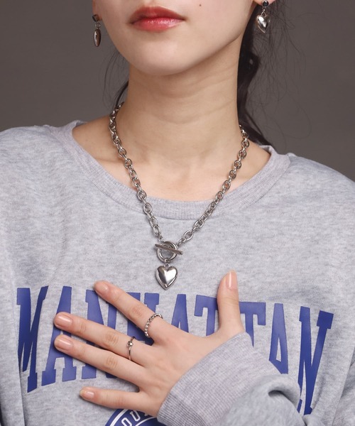 LHME（エルエイチエムイー）の「【WEB限定】“Moment”ポイントハートチャンキーネックレス/サージカルステンレス（金属アレルギー対応）【LHME / エルエイチエムイー】（ネックレス・レディース・シルバー・45cm）」の8枚目の写真
