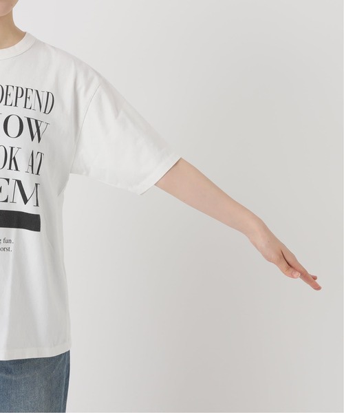 FRAMeWORK(フレームワーク)の「≪追加≫PRINT TEE2(Tシャツ/カットソー・レディース・チャコールグレー/ホワイト・FREE)」の19枚目の写真