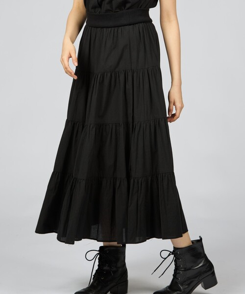 To b. by agnes b.（トゥービーバイアニエスベー）の「コットン フォーティアード スカート（スカート・レディース・ブラック・40/38/36）」の3枚目の写真
