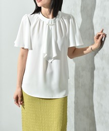 モスクレープパールメタルバー付フレアー袖ブラウス