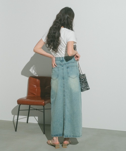 VANNIE U(ヴァニーユー)の「フロントスリットデニムスカート(デニムスカート・レディース・ブルー・FREE)」の11枚目の写真
