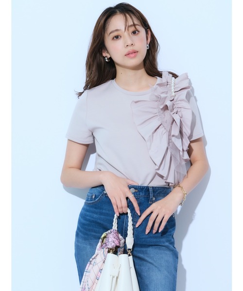 JUSGLITTY（ジャスグリッティー）の「アシメフリルカットソー（T