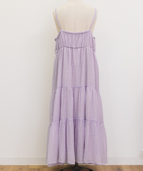 CLETTE(クレット)の「シアーチェックティアードキャミワンピース(ワンピース・レディース・ラベンダー/ブラック・4L/3L/LL)」の16枚目の写真