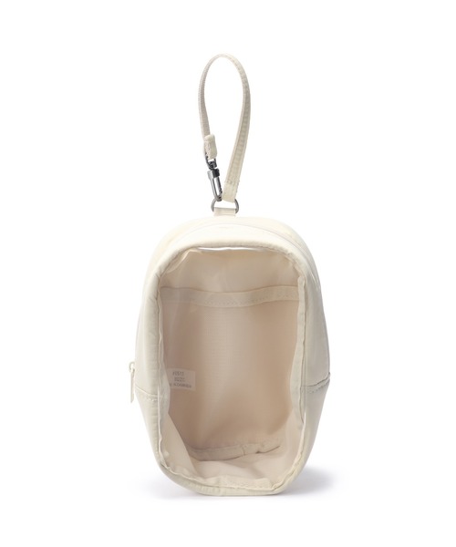 無印良品（ムジルシリョウヒン）の「吊るせるコレクションポーチ　約幅１１０×高さ１６０×マチ７０ｍｍ（ステーショナリー・メンズ・モスグリーン/ブラック/アイボリー・FREE）」の2枚目の写真