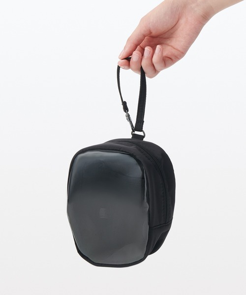 無印良品（ムジルシリョウヒン）の「吊るせるコレクションポーチ　約幅１１０×高さ１６０×マチ７０ｍｍ（ステーショナリー・メンズ・モスグリーン/ブラック/アイボリー・FREE）」の6枚目の写真