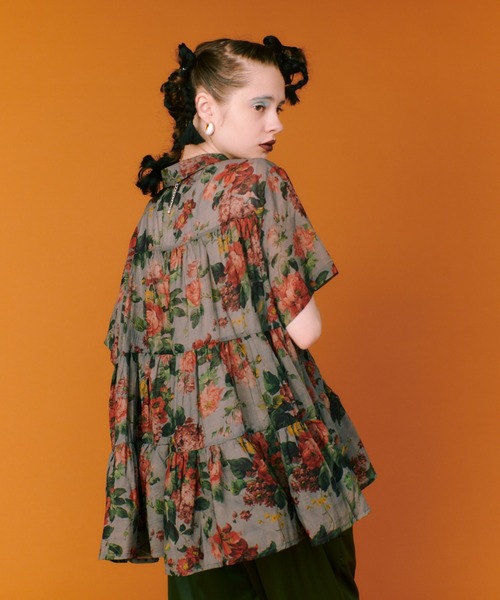 manana suerte（マニャーナスエルテ）の「FLOWERシアーティアードブラウス（シャツ/ブラウス・レディース・ブラック/ブルーグレー・FREE）」の22枚目の写真