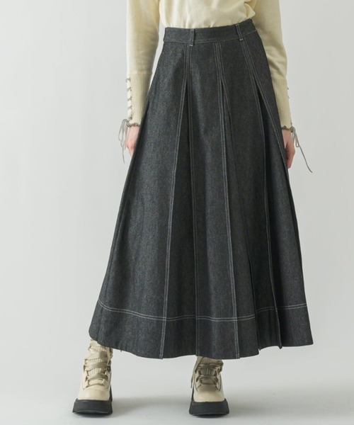 idem(イデム)の「made in Japan tuck denim skirt/日本製デニムスカート(デニムスカート・レディース・ブラック・SMALL/FREE)」の8枚目の写真