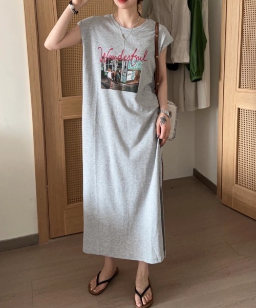 Achic(アシック)の「ノースリーブプリントワンピース(ワンピース・レディース・ライトグレー/ブラック/ダークグレー・M)」の14枚目の写真