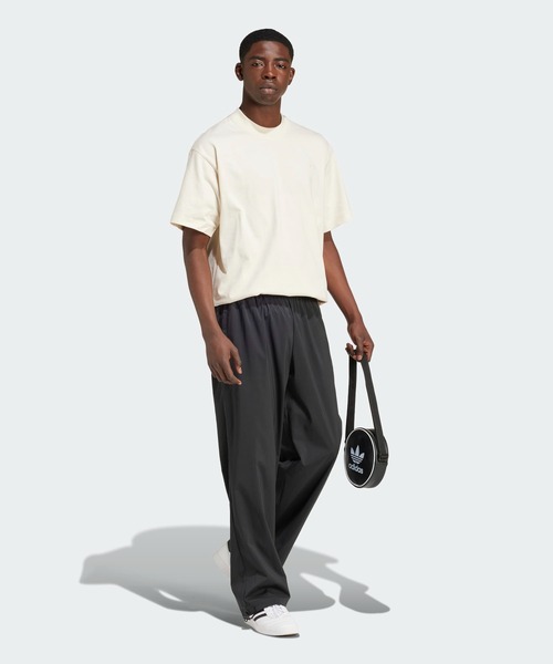 adidas（アディダス）の「プレミアム エッセンシャルズ Tシャツ（Tシャツ/カットソー・メンズ・ホワイト/ブラック・XX-LARGE/3XL/LARGE/MEDIUM/SMALL/X-LARGE/X-SMALL）」の6枚目の写真