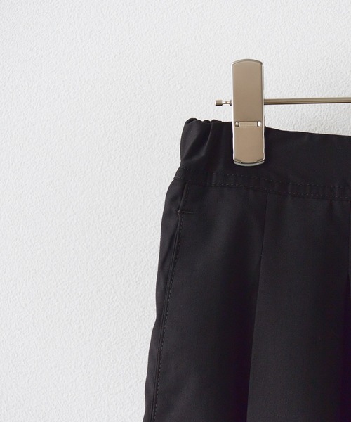 Gramicci(グラミチ)の「Gramicci/グラミチ STRETCH GABARDIN FLARE PANT フレアシルエット ワイドパンツ スカーチョ ガウチョパンツ 2026年 夏 夏服 秋服(その他パンツ・レディース・ブラック/グレー/ネイビー/ベージュ/チャコール/ベージュ系/ネイビー系・L/M/S)」の12枚目の写真