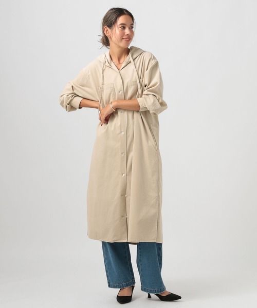 BAYFLOW（ベイフロー）の「[ワンピにも羽織りにも]コーデュロイフードワンピース（ワンピース・レディース・サンドベージュ/ブラウン/グレー・FREE）」の7枚目の写真