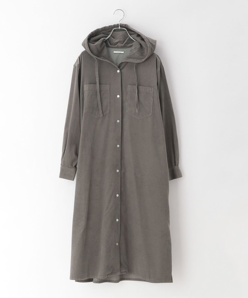 BAYFLOW（ベイフロー）の「[ワンピにも羽織りにも]コーデュロイフードワンピース（ワンピース・レディース・サンドベージュ/ブラウン/グレー・FREE）」の11枚目の写真