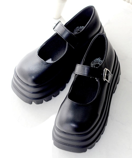 LOVEHUNTER(ラブハンター)の「LOVE HUNTER 厚底トリプルソールメリージェーンパンプス(1696)(ドレスシューズ・レディース・ブラック系その他/ブラック・LL/3L/SS/S/M/L)」の2枚目の写真