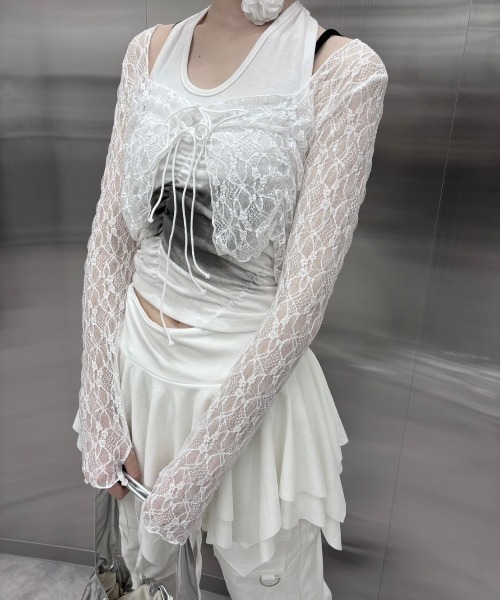 Never mind the XU / Chikashitsu+(ネバーマインド ザ エックスユー / チカシツプラス)の「韓国ファッション nmtc + エヌエムティーシープラス lace ribbon cardigan レースリボンカーディガン シースルートップス リボントップス 長袖カーディガン クロップカーディガン レーストップス バレエコア Y2K 韓国 ストリート ストリートファッション(カーディガン/ボレロ・レディース・ホワイト/ブラック・ONE SIZE)」の8枚目の写真