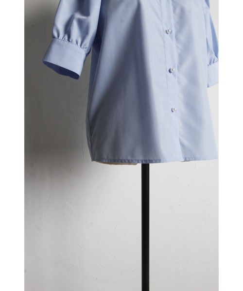 tocco closet(トッコ クローゼット)の「配色メロウフリルブラウス(シャツ/ブラウス・レディース・オフホワイト/ブラック/ブルー・M)」の20枚目の写真