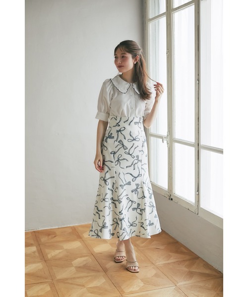 tocco closet(トッコ クローゼット)の「配色メロウフリルブラウス(シャツ/ブラウス・レディース・オフホワイト/ブラック/ブルー・M)」の4枚目の写真
