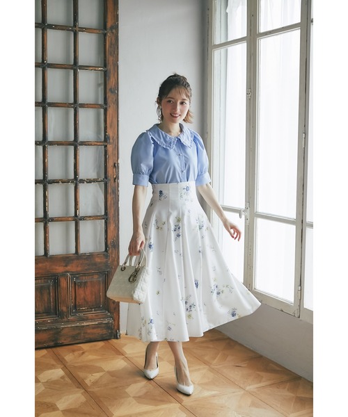 tocco closet(トッコ クローゼット)の「配色メロウフリルブラウス(シャツ/ブラウス・レディース・オフホワイト/ブラック/ブルー・M)」の19枚目の写真