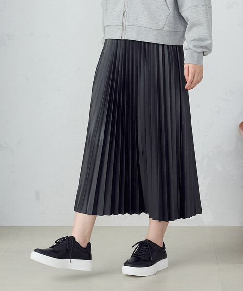 COMME CA ISM（コムサイズム）の「プリーツスカート（スカート・レディース・ブラック/ベージュ/アイボリー・SMALL/MEDIUM/LARGE）」の14枚目の写真