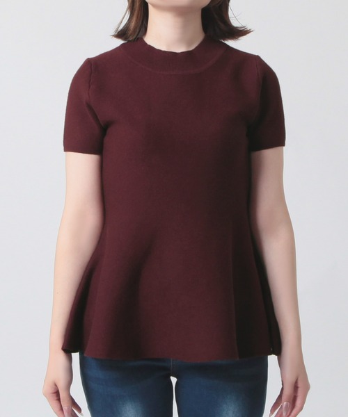 Julia Boutique（ジュリアブティック）の「選べるノースリーブ・半袖 美くびれペプラムニットトップス（ニット/セーター・レディース・ブラック系2/ベージュ系1/ワイン系2/ホワイト系1/ホワイト系2/グレー系2/ブラック系1/グレー系1/ベージュ系2/ワイン系1・ONE）」の14枚目の写真