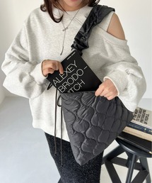 ショルダーバッグ（グレー/灰色系・キルティング）ファッション通販