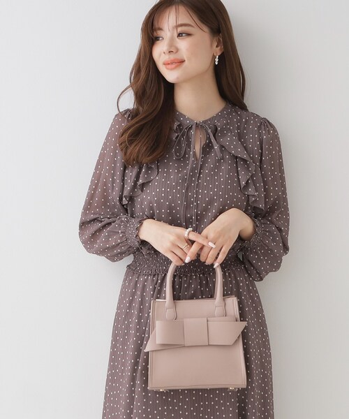 couture brooch（クチュールブローチ）の「◆リボンデザインスクエアバッグ（ショルダーバッグ・レディース・サンドベージュ/ブラック・00）」の3枚目の写真