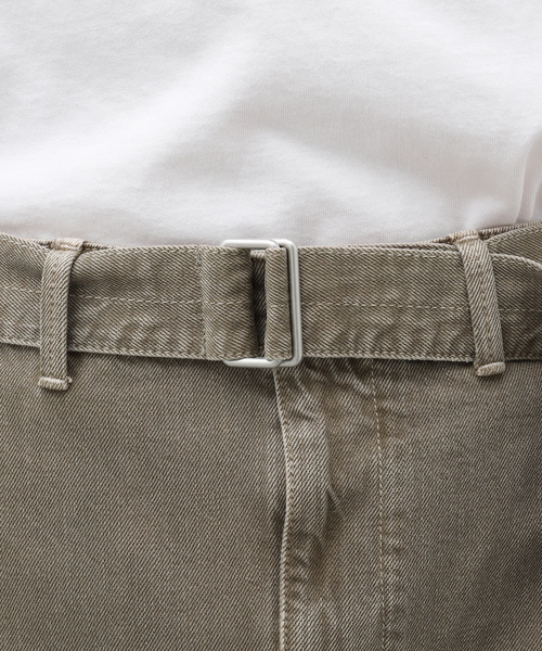 LEMAIRE（ルメール）の「LEMAIRE(ルメール) TWISTED BELTED PANTS PA326LD1017（デニムパンツ・メンズ・ベージュ・SMALL）」の10枚目の写真