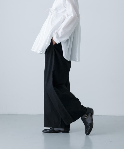 かぐれ（カグレ）の「コットン2タックワイドイージーパンツ（その他パンツ・レディース・チャコールグレー/ベージュ/ブラック・FREE）」の15枚目の写真