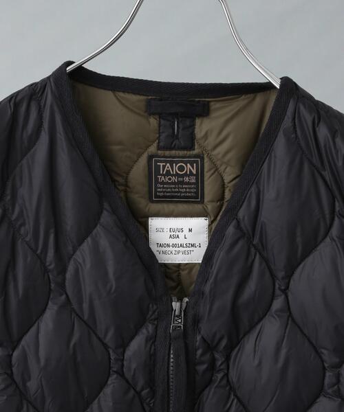 TAION（タイオン）の「TAION/MILITARY V NECK W-ZIP DOWN VT（ダウンジャケット/コート・メンズ・オフホワイト/ブラック・L/M）」の4枚目の写真