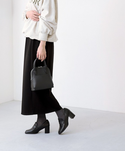 menue（メヌエ）の「スクエアトゥ 6.5cmヒール ローファー（ローファー・レディース・ブラック/シルバー/ブラック系1・S/M/L/LL/3L/SS）」の16枚目の写真