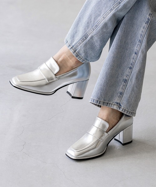 menue（メヌエ）の「スクエアトゥ 6.5cmヒール ローファー（ローファー・レディース・ブラック/シルバー/ブラック系1・S/M/L/LL/3L/SS）」の19枚目の写真