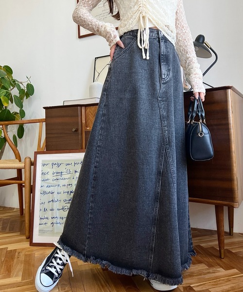 moment+(モーメントプラス)の「リメイク風デニムスカート(デニムスカート・レディース・インディゴブルー/サックスブルー/ブラック・L/M/S)」の5枚目の写真