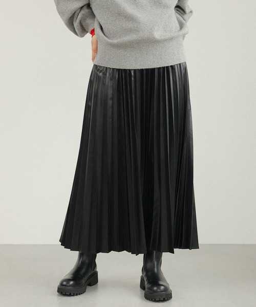 LEPSIM（レプシィム）の「グリッタープリーツスカート　203247（スカート・レディース・ブラック/グレー/カーキ/グリーン・FREE）」の2枚目の写真
